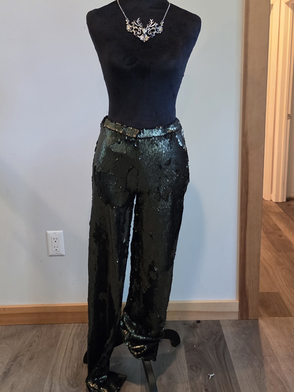 Sequin Wide-Leg Pants in Iridescent Green
